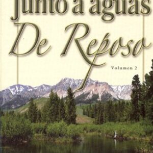 Junto A Aguas De Reposo